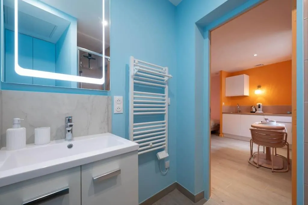 Le Macaron, Studio Coeur Ville Anse France