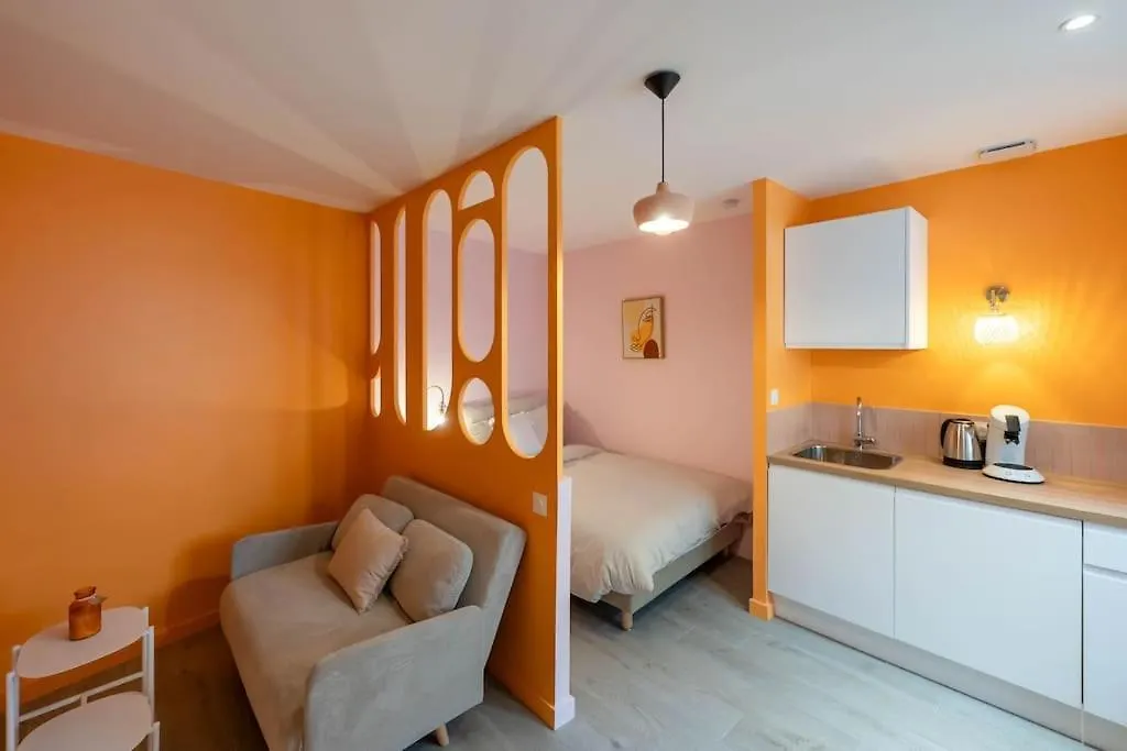 Le Macaron, Studio Coeur Ville Anse France